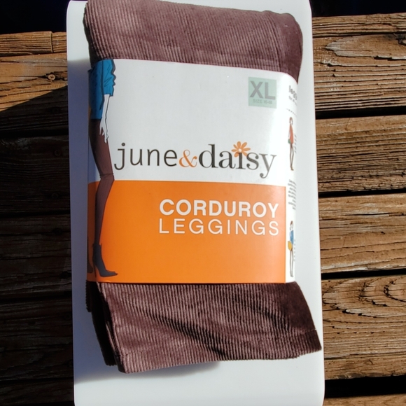 june & daisy Pants - NWT- CORDUROY LEGGINGS- XL